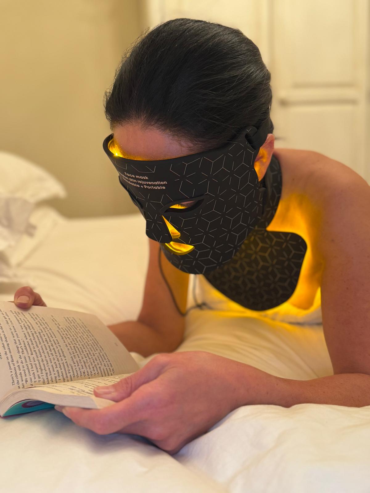 RedWaves LED Face & Neck Mask